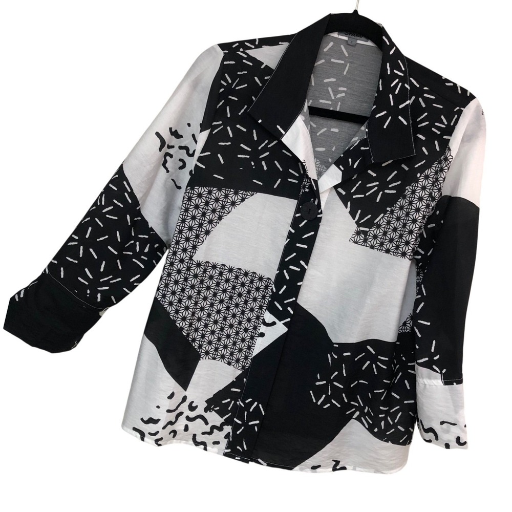 NWOT Shana Abstract Blouse Artsy Baddie Geometric Patchwork Black White Womens S